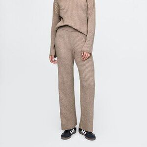 GAP CashSoft Wide Rib Sweater Pants Taupe/Beige - Small - NWT